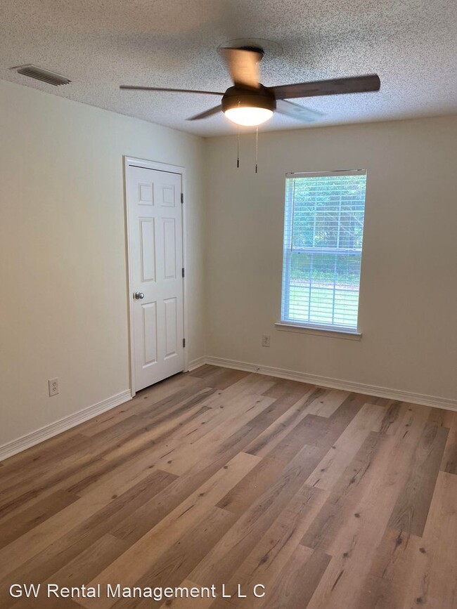 Building Photo - 3 br, 2 bath House - 23143 County Road 55