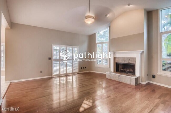 Foto del edificio - 4 br, 3 bath House - 1058 Almond Tree Cir ...