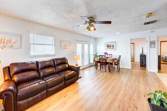 Building Photo - 3602 Waterloo Dr