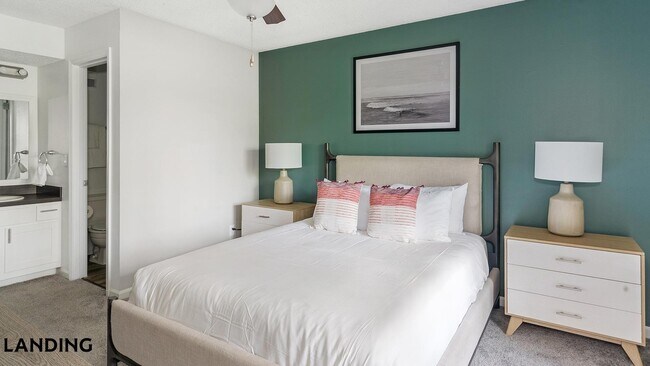 Foto del edificio - 10263 Whispering Forest Dr