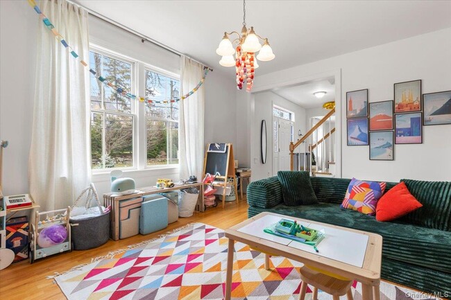 Foto del edificio - 90 Central Ave