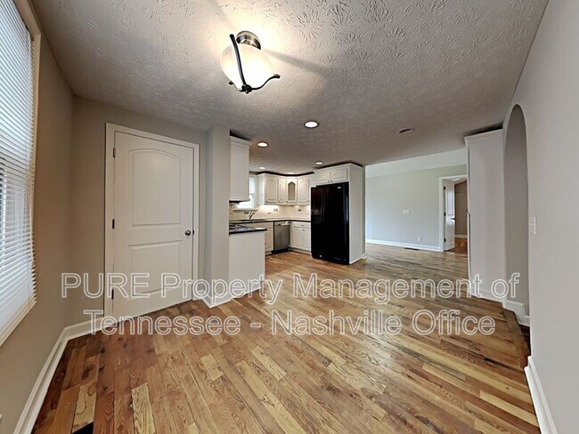 Foto del edificio - 5206 Michigan Ave