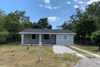 Building Photo - 5920 SW 59th St