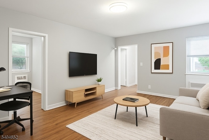 Building Photo - 819 Bloomfield Ave