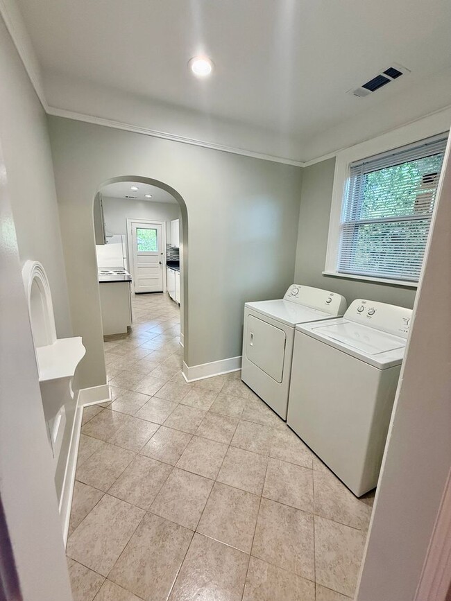 Foto del edificio - 507 E 51st St