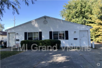 Building Photo - 608 Richmond Ave
