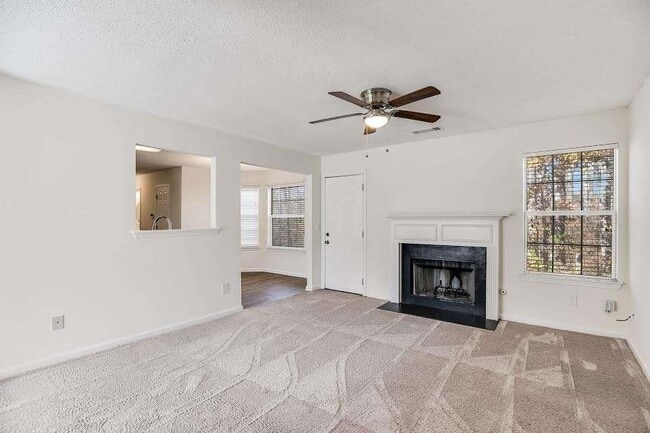 Foto del edificio - 6968 Foxmoor Way