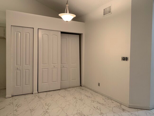 Building Photo - 4387  Woodstock Drive B West Palm Beach Fl...
