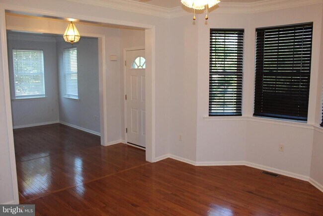 Foto del edificio - 15 Ryan Ct