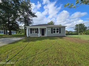 Building Photo - 408 Sam Millis Dr