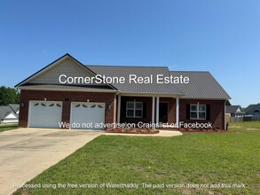 Building Photo - 655 Plantation Dr