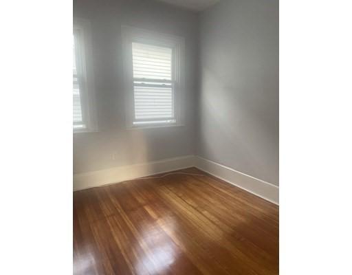 Building Photo - 2 bedroom in New Bedford MA 02740