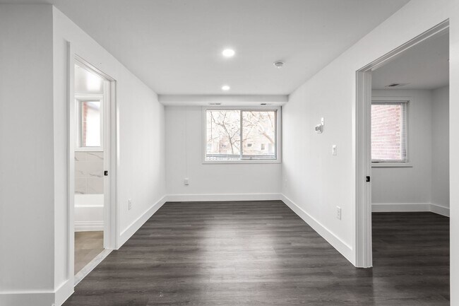 Foto del interior - A charming apartment community ideally located along 14th Street NW