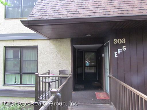 Primary Photo - 303 Shawmont Ave