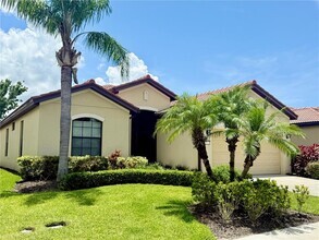 Building Photo - 344 Laurel Falls Dr