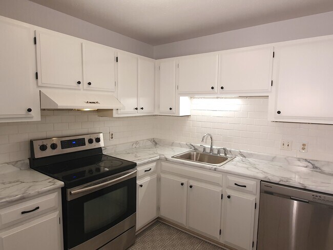 Cocina - 20333 Detroit Rd