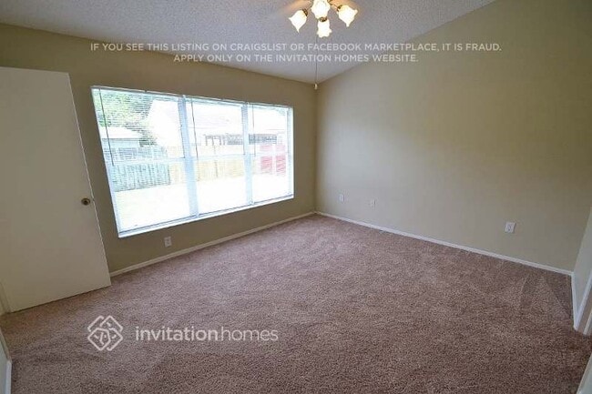 Building Photo - 26821 Roseann Pl