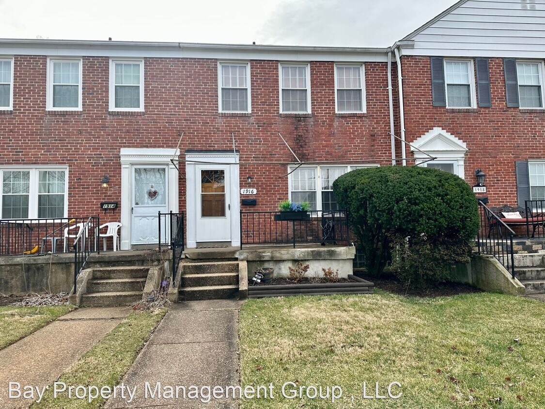 Foto principal - 3 br, 1.5 bath House - 1916 Edgewood Rd