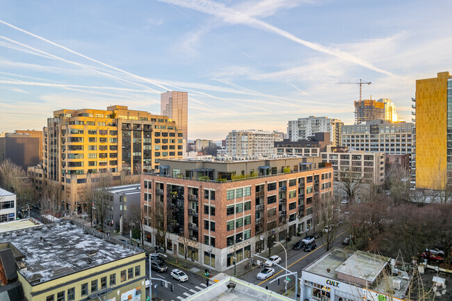 Aerial Photo - McKenzie Lofts