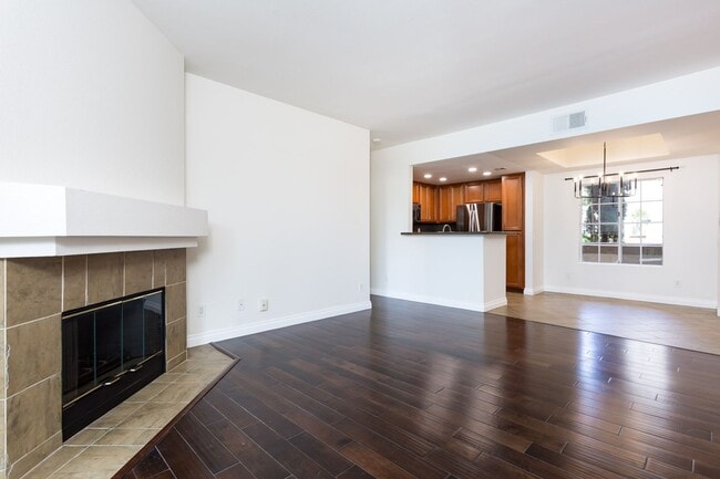 Building Photo - River Colony Condo in Mission Valley East