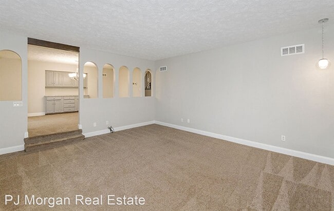 Building Photo - 4 br, 3 bath House - 15810 Fairview Rd