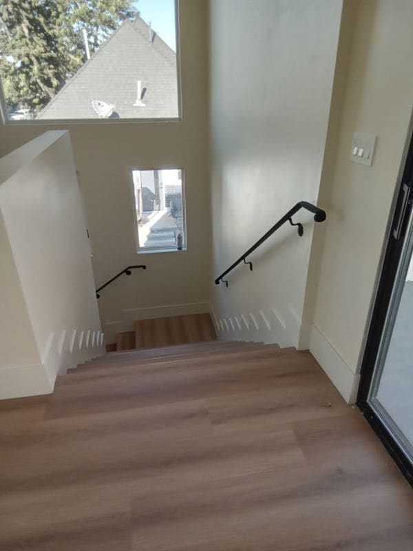 Building Photo - 1164 E Adams Blvd