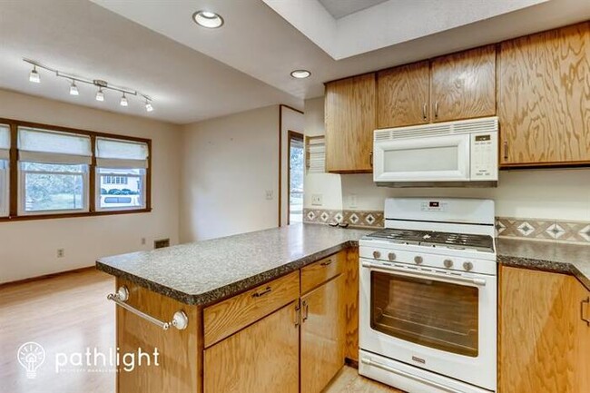 Building Photo - 1348 17th Street West, Hastings, MN, 55033