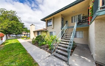 Building Photo - 1218 Oxford Dr