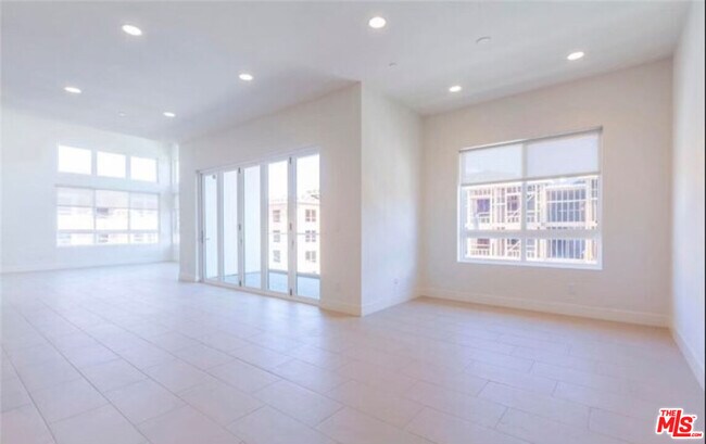 Foto del edificio - 12642 Sandhill Ln