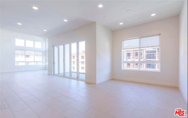 Building Photo - 12642 Sandhill Ln