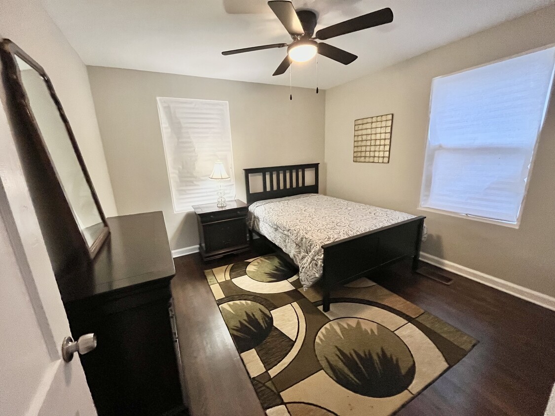 Photo - 1518 Columbia Cir (Decatur, GA)