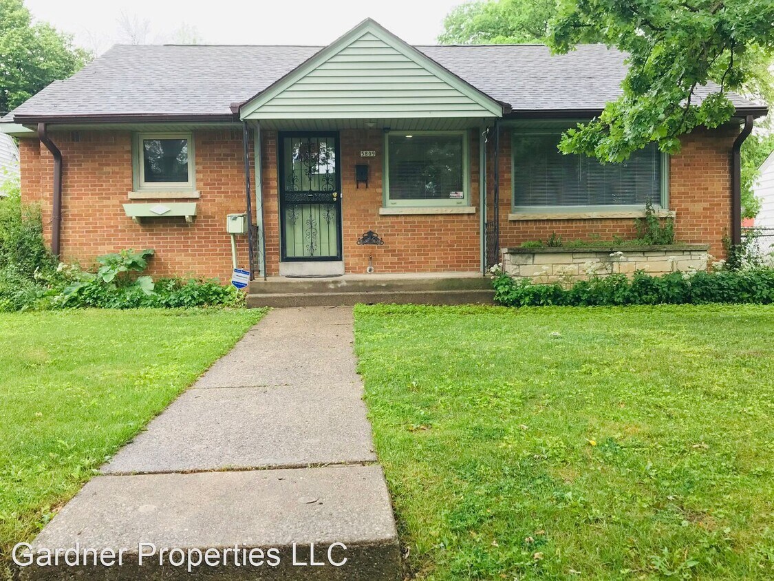 Foto principal - 2 br, 1.5 bath House - 5809 N 34th Street