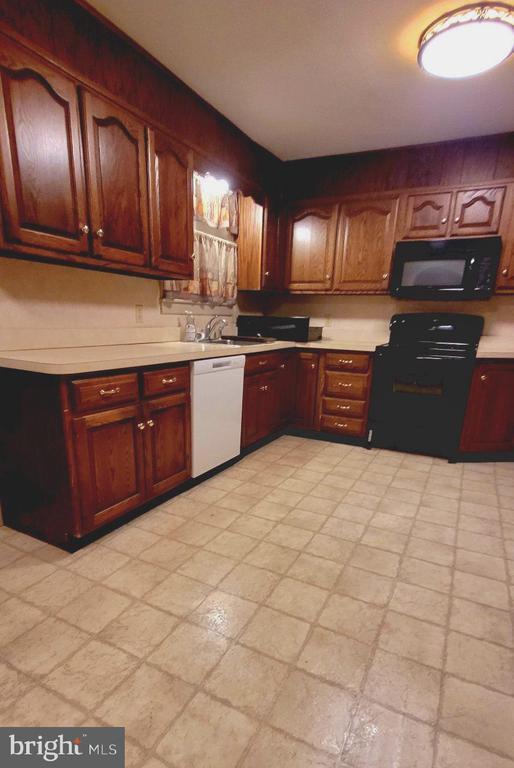 Foto del edificio - 1620 W Main St