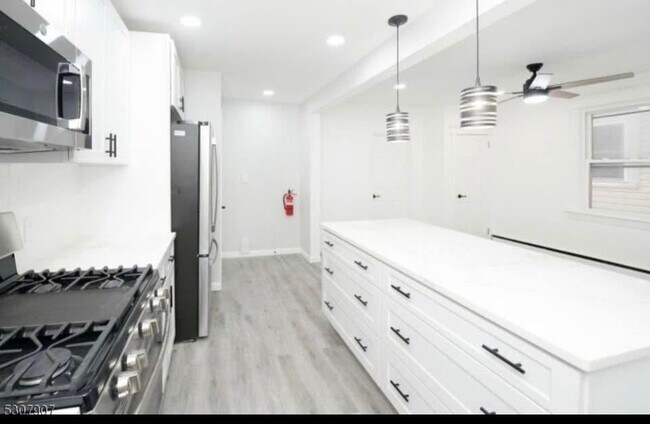 Foto del edificio - 905 85th St