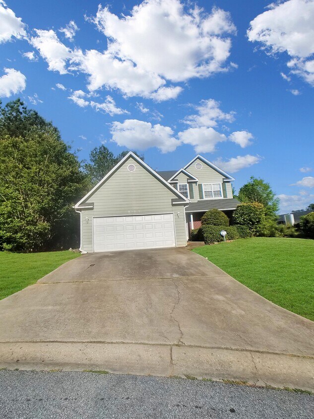 1369 Crestridge Ln, Riverdale, GA 30296 House Rental in Riverdale, GA