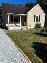 Building Photo - 114 S Center St