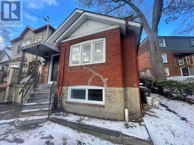 Building Photo - 544 Indian Rd