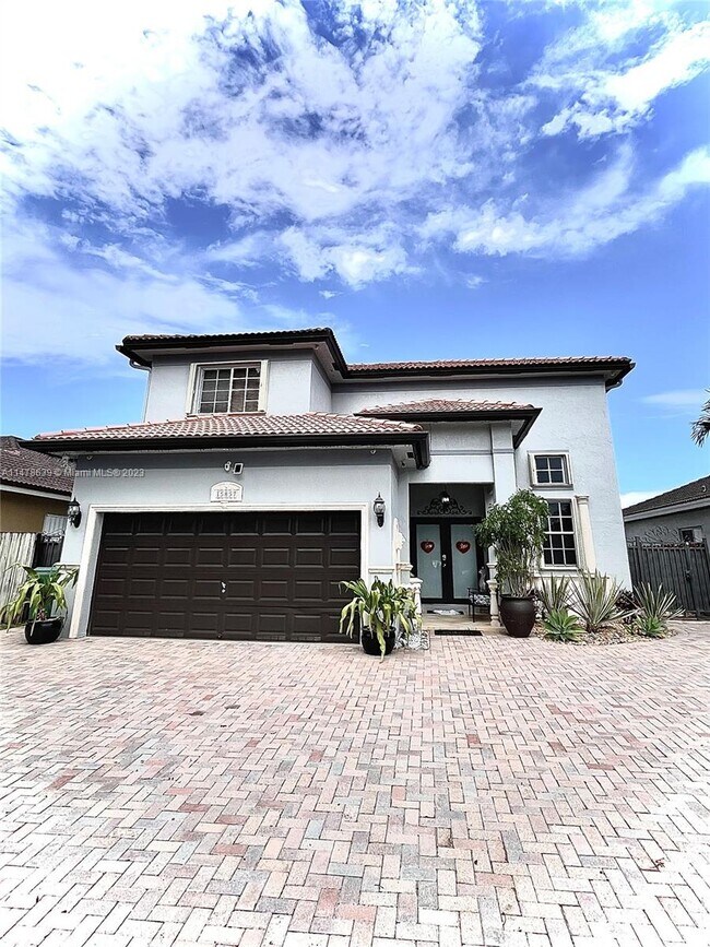 Building Photo - 15857 SW 138th Terrace