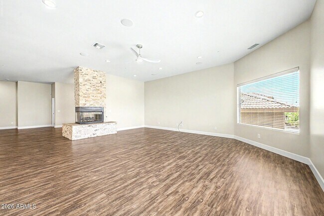Foto del edificio - 15452 Chicory Dr
