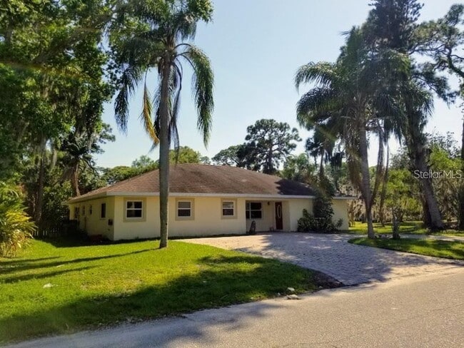 Foto del edificio - 1836 Ridgewood St