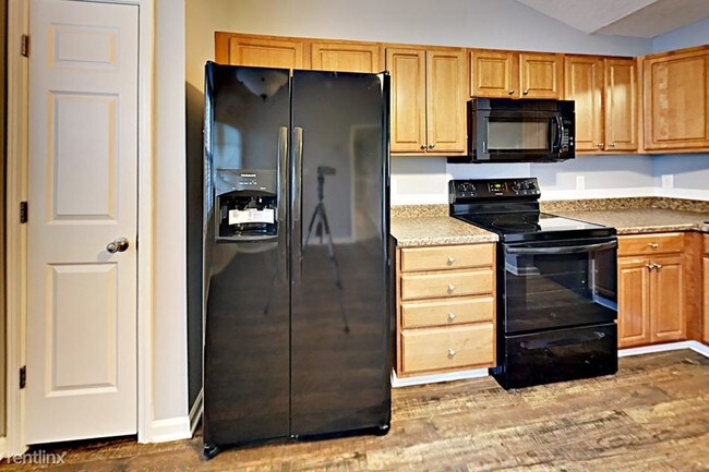 Foto del edificio - 3108 Kelly Grove Ln