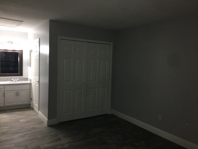 Photo - 2016 Trinidad Ct Apartment