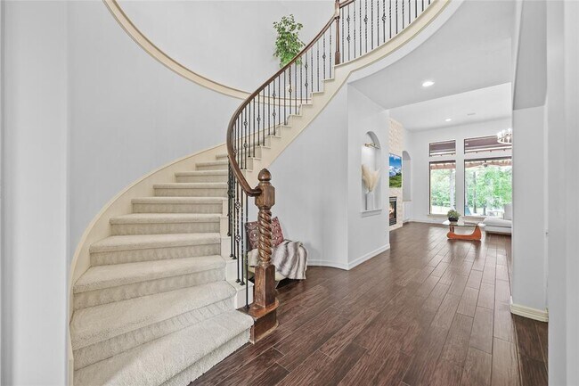 Foto del edificio - 5475 Harvest Oak Landing Dr