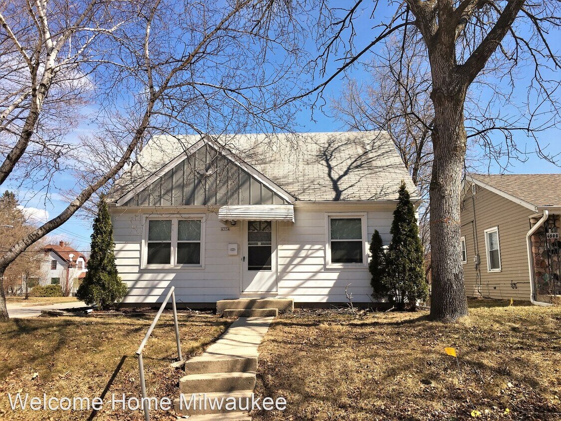 Primary Photo - 3 br, 1 bath House - 4374 N 62nd St