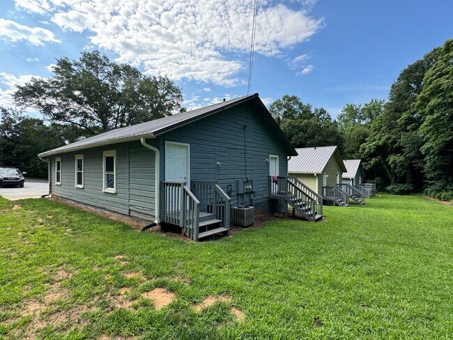 Building Photo - 1/1 Duplex in Shelby, NC