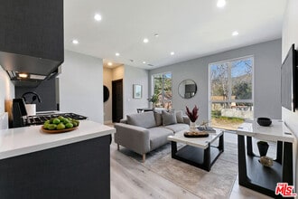 Building Photo - 15106 Roxford St