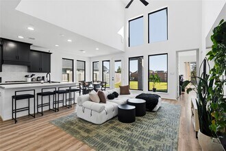 Building Photo - 2427 Mount Healy Ct