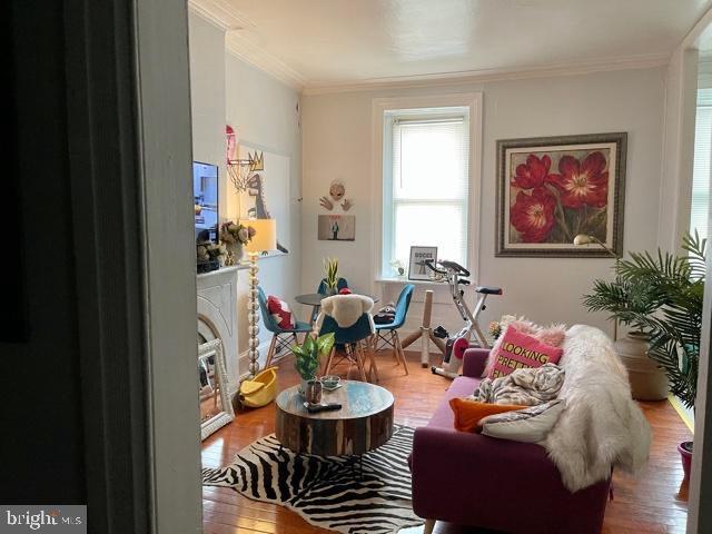 Building Photo - 1945 Poplar St