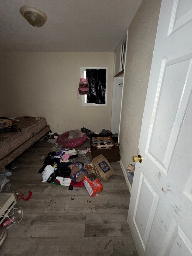 Foto del edificio - 2 E Adams Dr