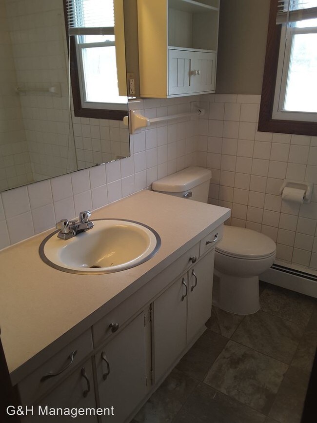 Foto del edificio - 2 br, 1 bath House - 944 Willow Street